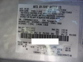 2010 FORD MUSTANG SILVER CPE 4.0L AT F17011